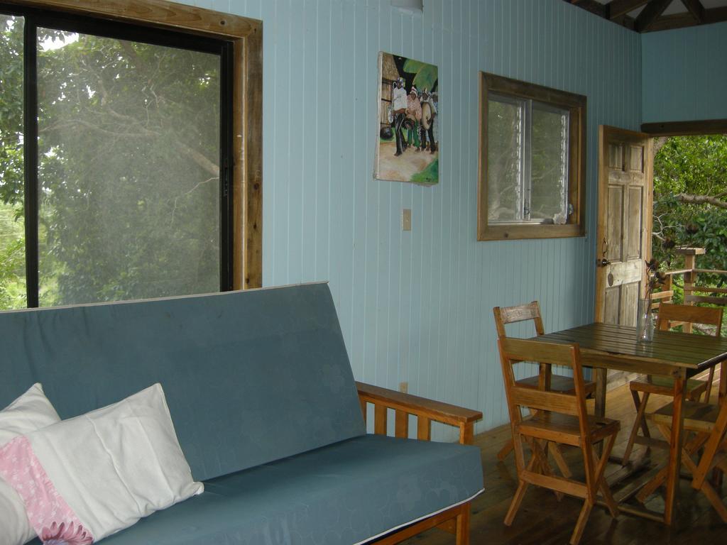 Apartments Chez Milady Utila Ruang foto